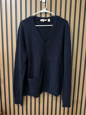 Inhabit Navy V-Neck Button-Front Cardigan 100% cashmere